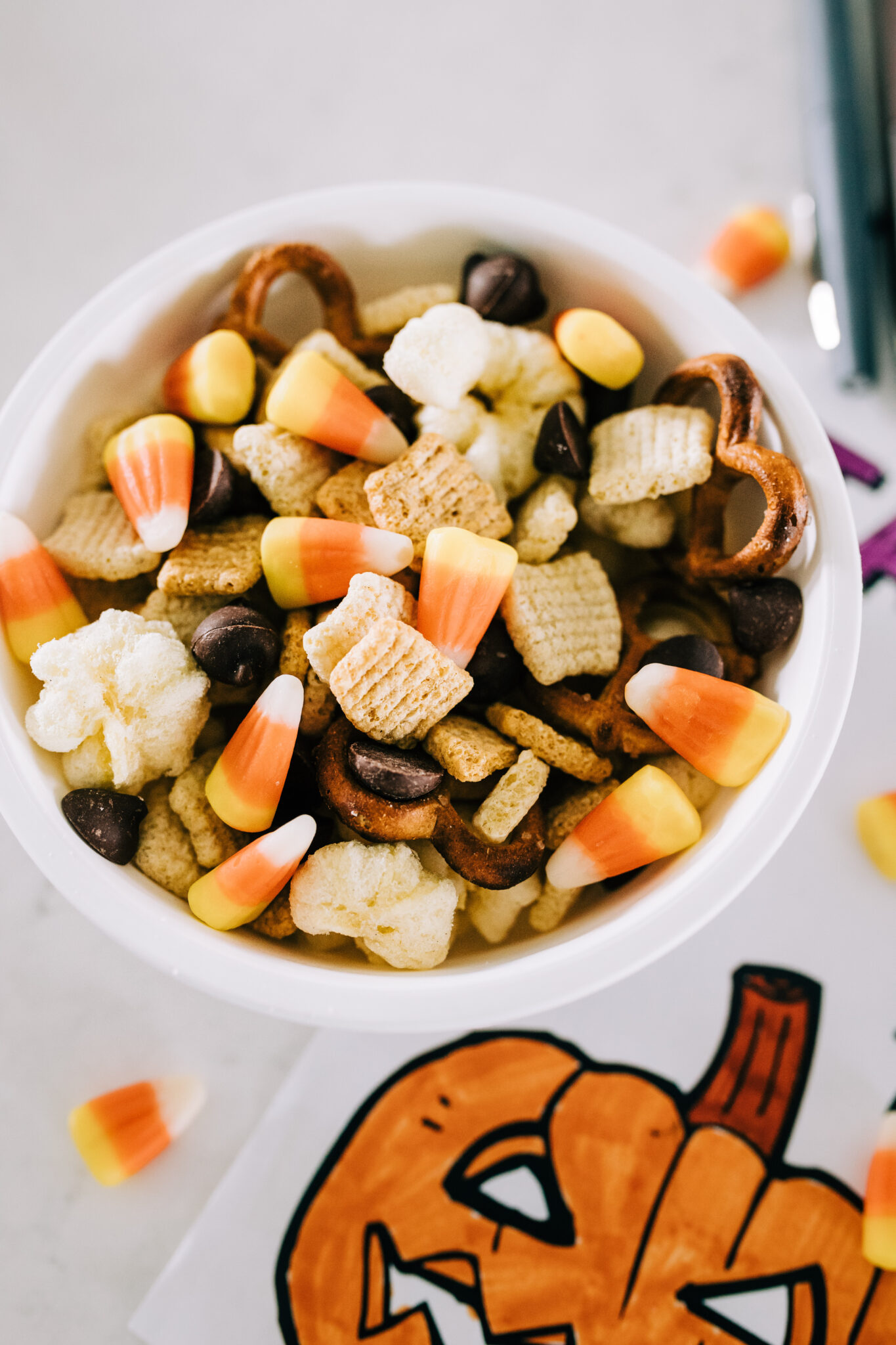 Quick and Easy Fall Snack Mix for Kids, #fallsnackmix #harvestmix #candycorn Celebrate Halloween and Fall with this snack mix made with better ingredients and less sugar than the typical mix.